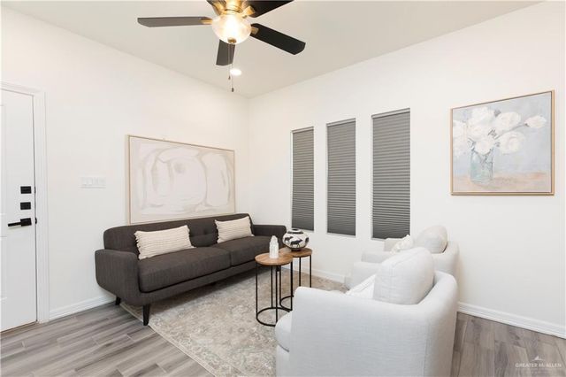 1006 N Clarence Avenue 2, Edinburg, TX 78541