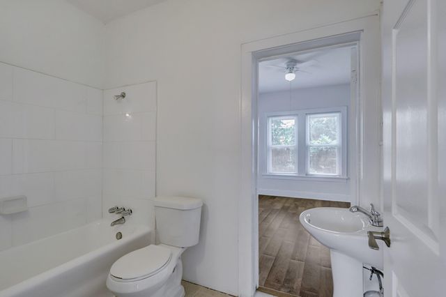 3004 Isabella Street, Houston, TX 77004