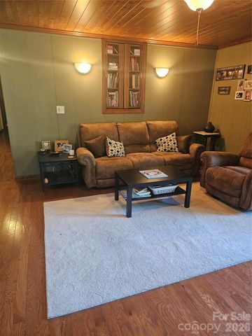 627 Lancer Court NW, Concord, NC 28027