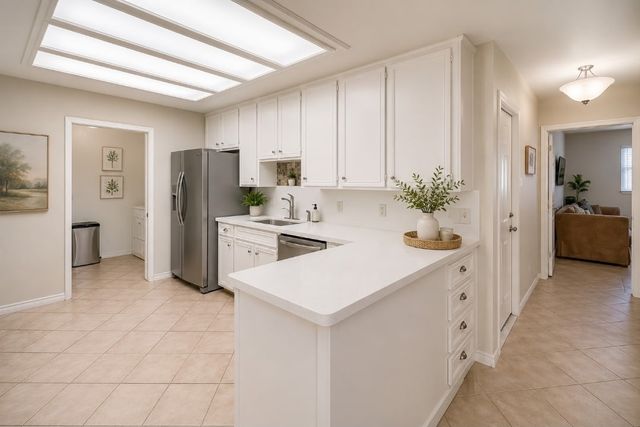 67 Lake Shore Dr, Corpus Christi, TX 78413