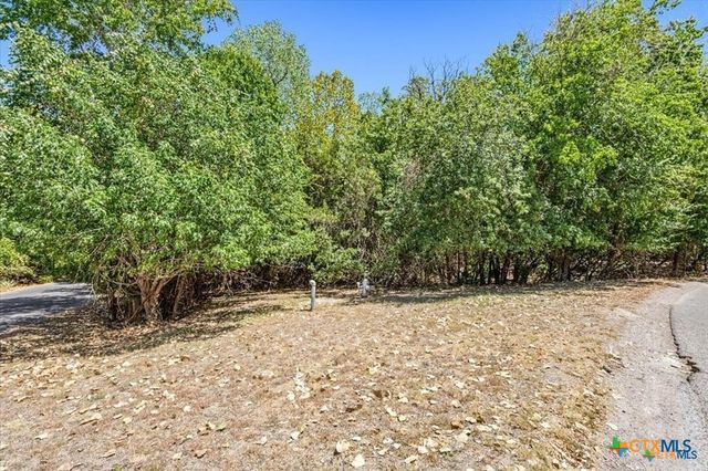 717 Willow Creek Road, Salado, TX 76571