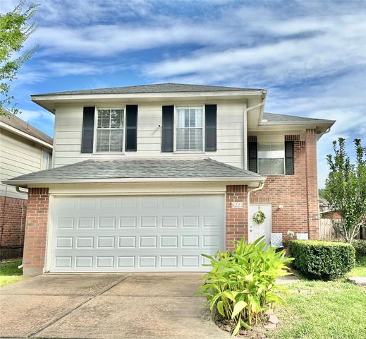 8223 Golf Green Circle, Houston, TX 77036