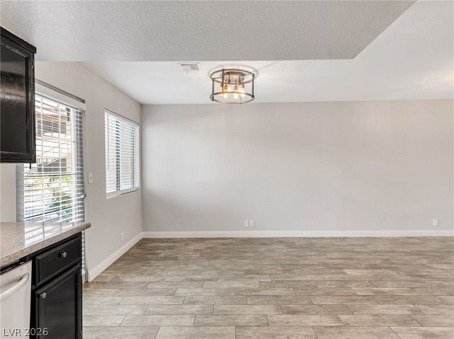 4036 Nook Way, Las Vegas, NV 89103