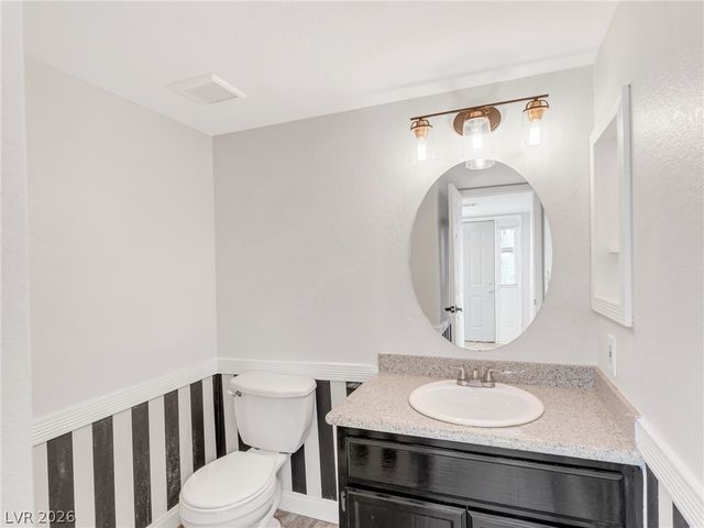 4036 Nook Way, Las Vegas, NV 89103