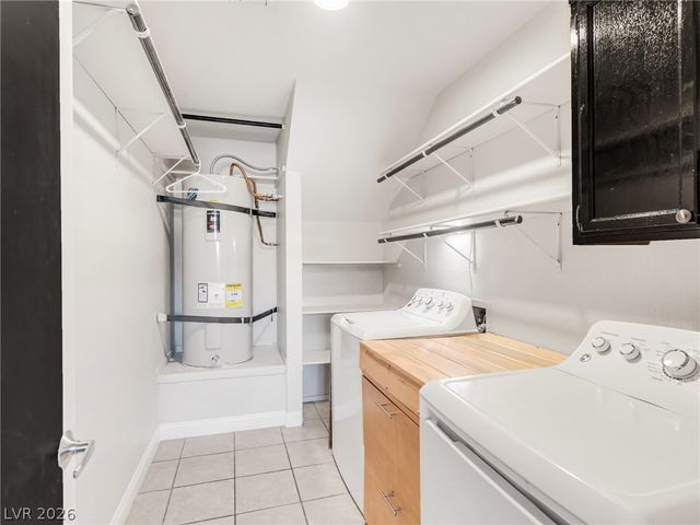 4036 Nook Way, Las Vegas, NV 89103