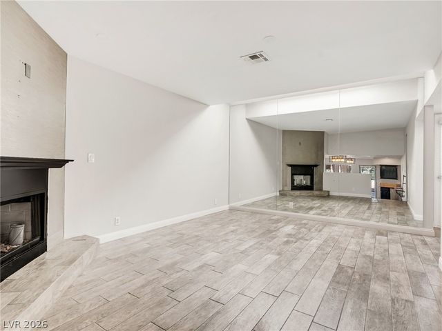 4036 Nook Way, Las Vegas, NV 89103