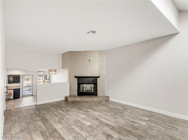 4036 Nook Way, Las Vegas, NV 89103