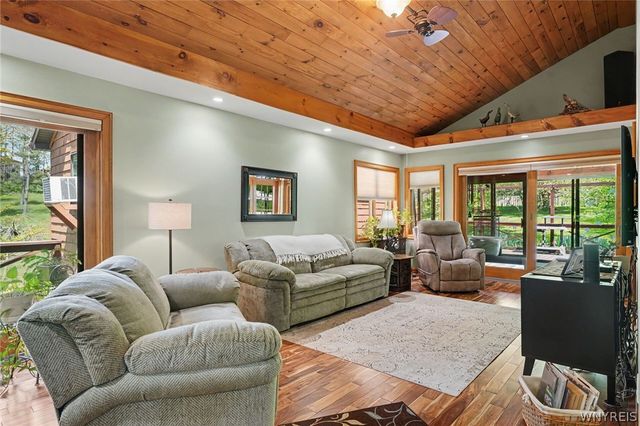 7871 Sisson Highway, Eden, NY 14057
