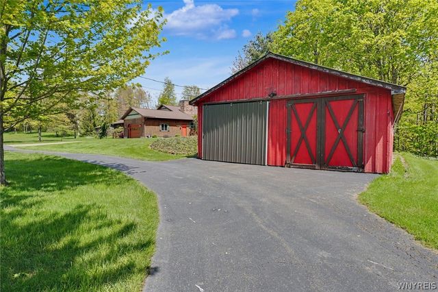 7871 Sisson Highway, Eden, NY 14057