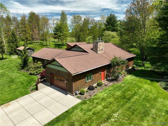 7871 Sisson Highway, Eden, NY 14057