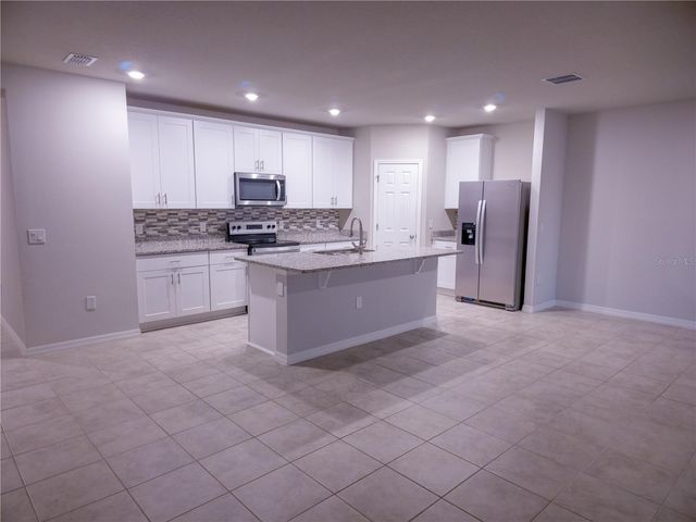 3301 WEITZEL DRIVE, Haines City, FL 33844