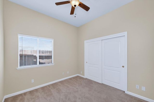 794 Applegate Avenue, Clovis, CA 93611