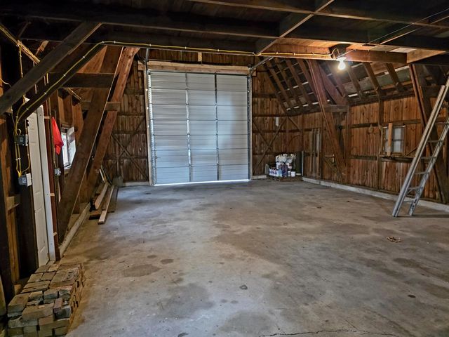 705 W Commercial Street, Lyndon, IL 61261