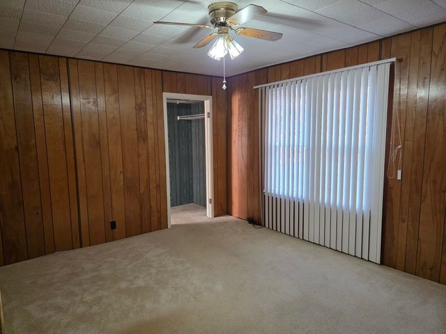 705 W Commercial Street, Lyndon, IL 61261