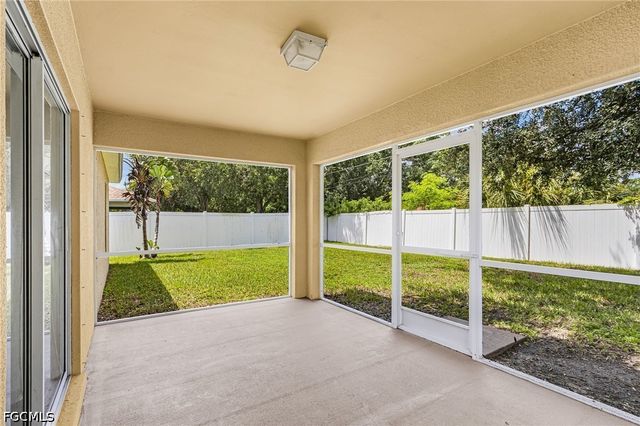 2491 Hawks Preserve DR, Fort Myers, FL 33905