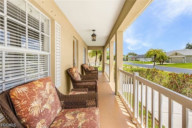 2491 Hawks Preserve DR, Fort Myers, FL 33905