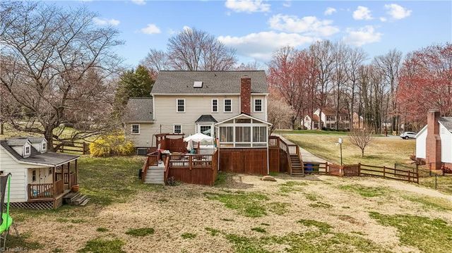 5945 Kenton Drive, Kernersville, NC 27284