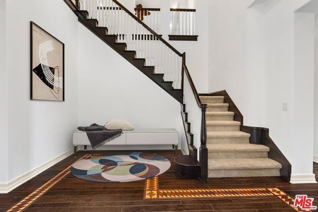 7391 Coastal View Drive, Los Angeles, CA 90045