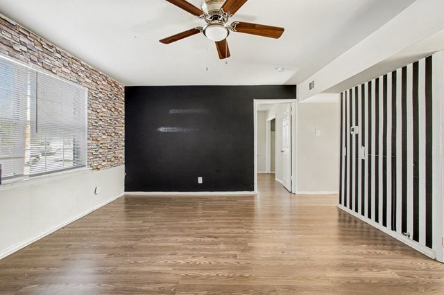 2216 Riverview Drive A-D, Irving, TX 75060