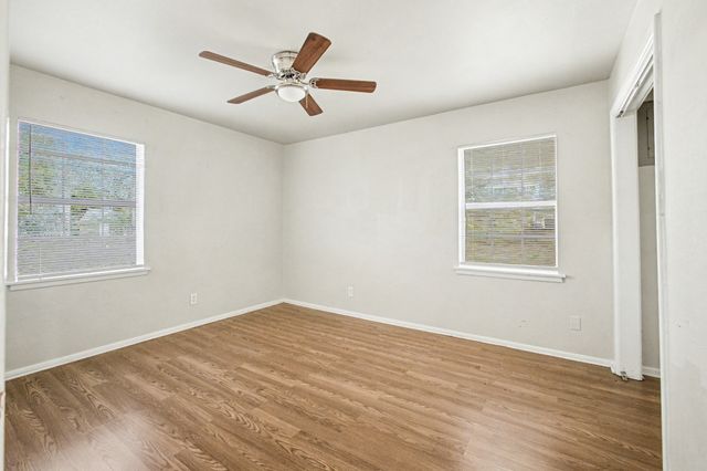 2216 Riverview Drive A-D, Irving, TX 75060