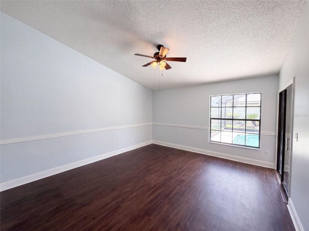 Image 4 of property listing at 14725 EAGLES CROSSING DRIVE, Orlando, FL 32837