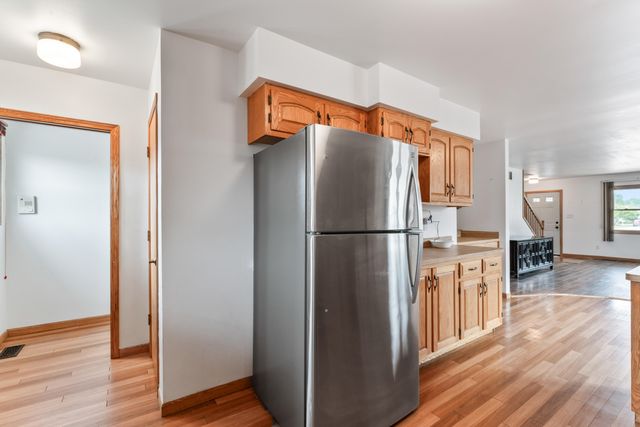 9117 Kennedy Avenue, Highland, IN 46322