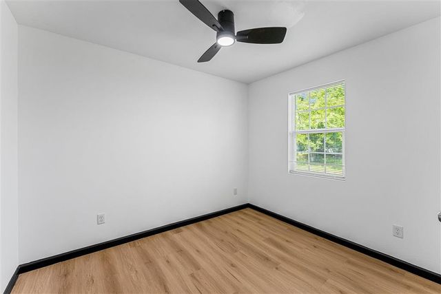 206 S Lyons Street, Lake Charles, LA 70601