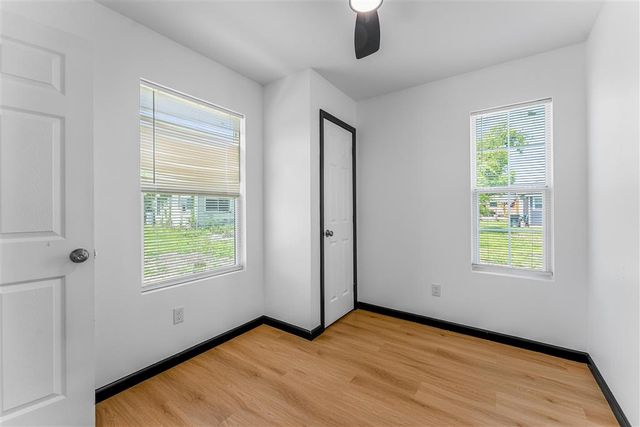 206 S Lyons Street, Lake Charles, LA 70601