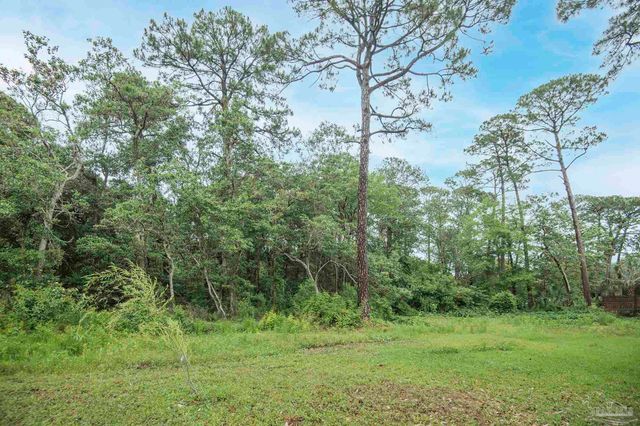 2732 Sanibel Pl, Gulf Breeze, FL 32563