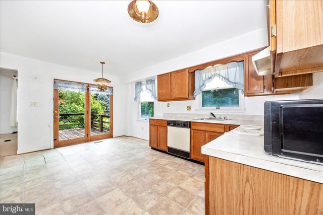 6617 CHRISTY ACRES CT, Mount Airy, MD 21771