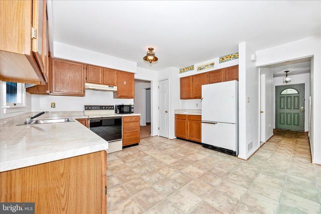 6617 CHRISTY ACRES CT, Mount Airy, MD 21771
