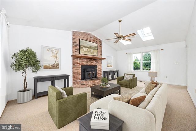 6617 CHRISTY ACRES CT, Mount Airy, MD 21771