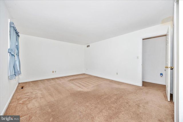 6617 CHRISTY ACRES CT, Mount Airy, MD 21771
