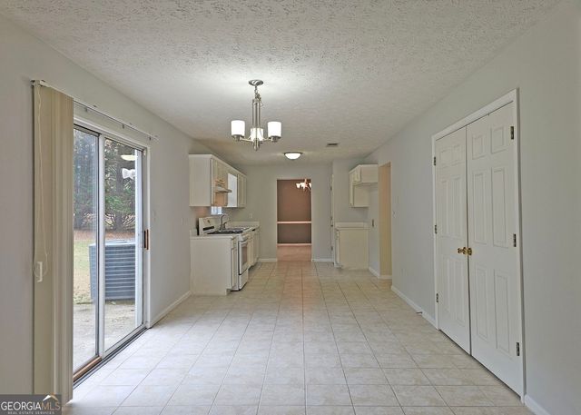 2167 Pixie Rose Lane, Loganville, GA 30052