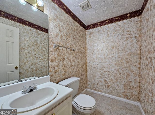 2167 Pixie Rose Lane, Loganville, GA 30052