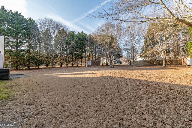 2167 Pixie Rose Lane, Loganville, GA 30052