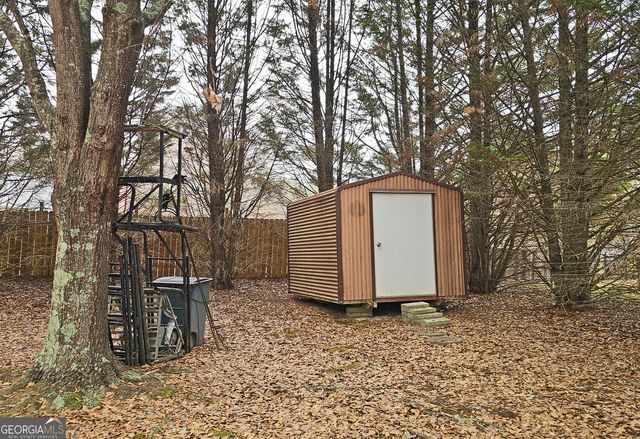 2167 Pixie Rose Lane, Loganville, GA 30052