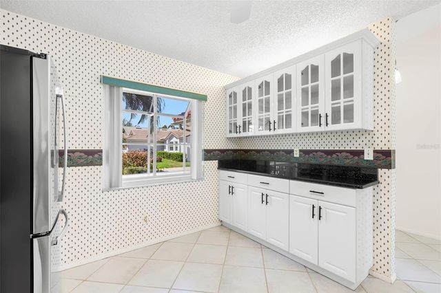 523 PADUA CIRCLE NE, St Petersburg, FL 33703