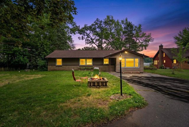 W4043 County Rd C Road, Montello, WI 53949