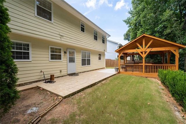 811 Overlook Trail, Canton, GA 30115