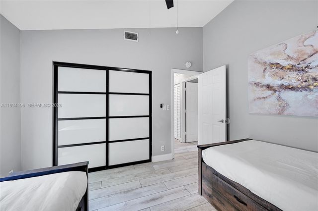 9841 SW 1st St 9841, Plantation, FL 33324