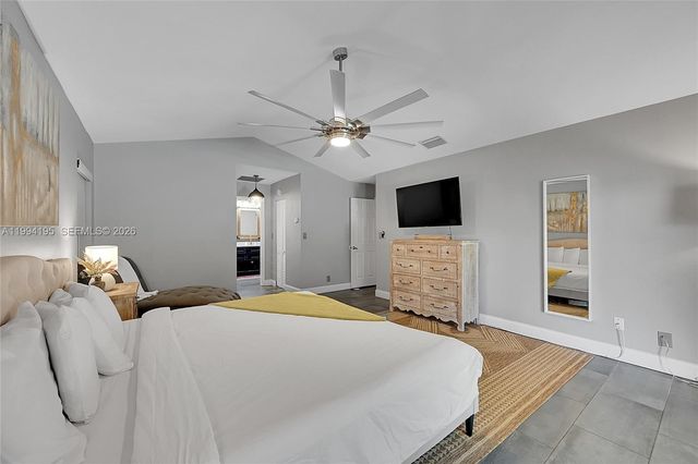 9841 SW 1st St 9841, Plantation, FL 33324