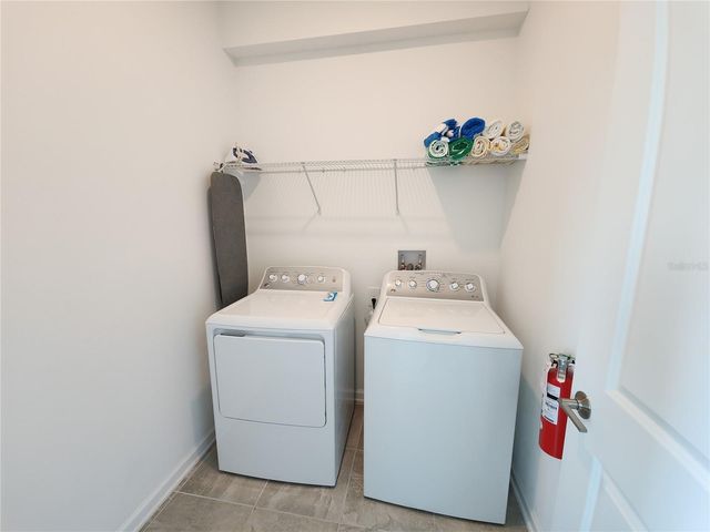 8885 CABOT CLIFFS DRIVE 104, Davenport, FL 33896