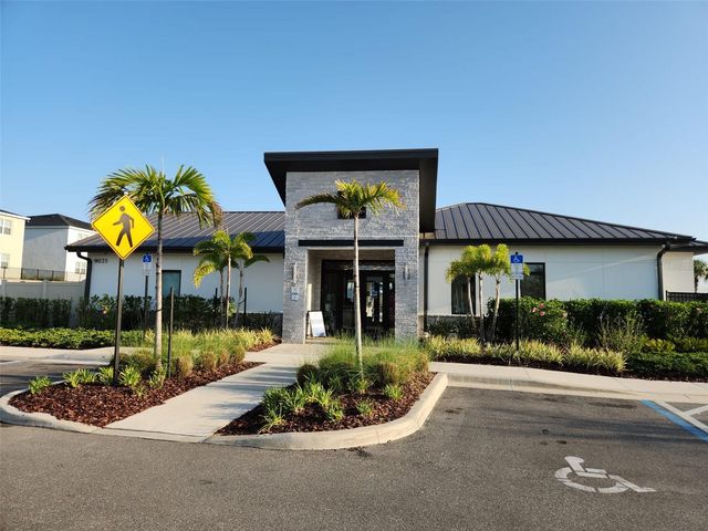 8885 CABOT CLIFFS DRIVE 104, Davenport, FL 33896