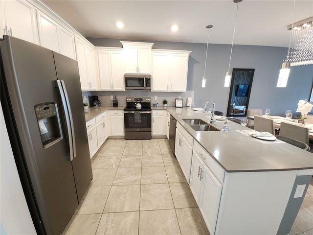 8885 CABOT CLIFFS DRIVE 104, Davenport, FL 33896