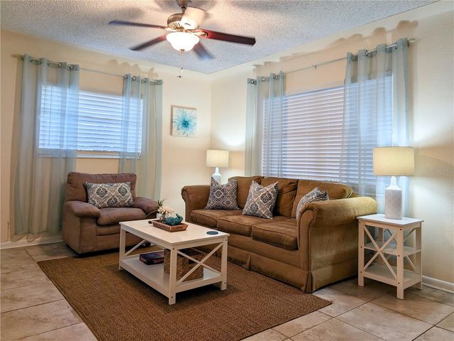 5596 100TH WAY N, St Petersburg, FL 33708