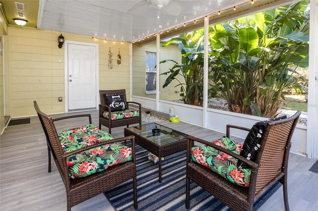 5596 100TH WAY N, St Petersburg, FL 33708