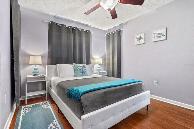 5596 100TH WAY N, St Petersburg, FL 33708