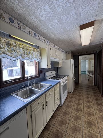 216 Hill Street, Shinglehouse, PA 16748