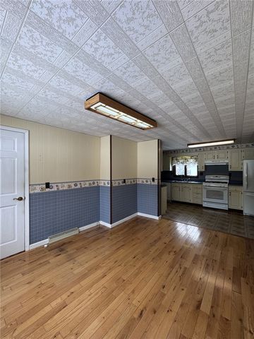 216 Hill Street, Shinglehouse, PA 16748